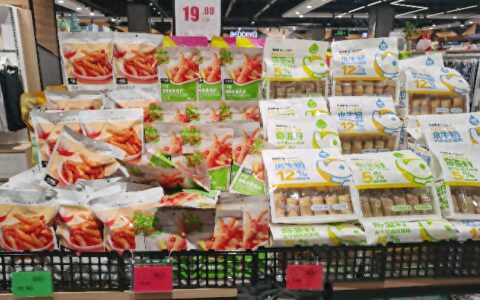 180元/公斤！从“平民美食”到“天价佳肴”，凤爪身价大涨幕后推手是谁？