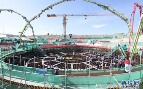“玲龙一号”全球首堆在琼开工