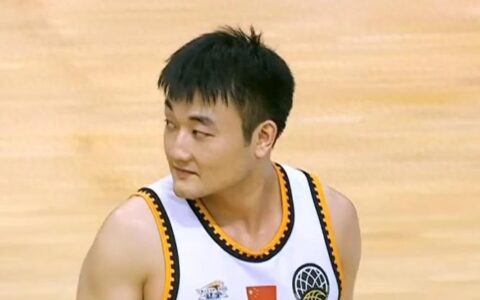32分惨败！辽宁队无缘亚冠四强，丛明晨16分难救主，张陈治锋两双-辽宁男篮丛明晨简介