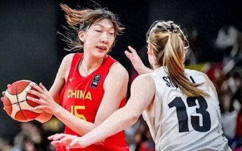 中国女篮6战5败！连输奥运同组强敌，主帅黑脸无奈，恐提前碰美国-中国女篮险胜澳大利亚回放