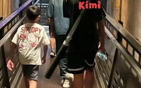 林志颖一家五口出国游被偶遇，真人又胖又显老，kimi 身高超爸爸-林志颖儿子kimi几岁了