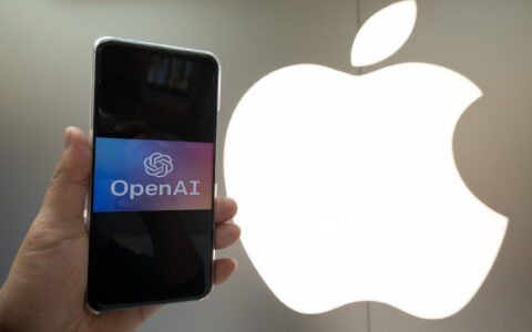 华为 25 亿元转让问界商标给赛力斯；苹果或入 OpenAI 董事会；闲鱼上线「简历」功能，帮用户搞副业赚钱｜极客早知道-华为股权分配方案