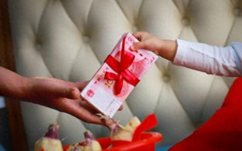 临近婚期，对方突然要加彩礼，该如何应对？-结婚当天要50万彩礼,新郎带走伴娘