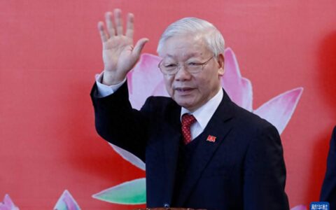 越共中央总书记阮富仲逝世-越共中央全会领导层