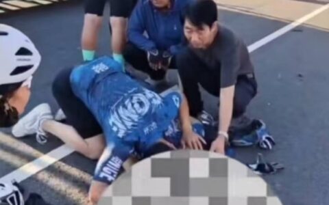 男孩公路骑行遭车辆碾压后续，父亲账号曝光，车祸早有端倪-骑车小男孩